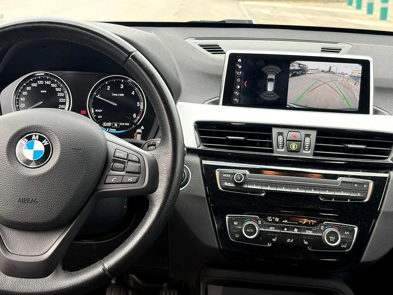 BMW X1 sDrive16d 3