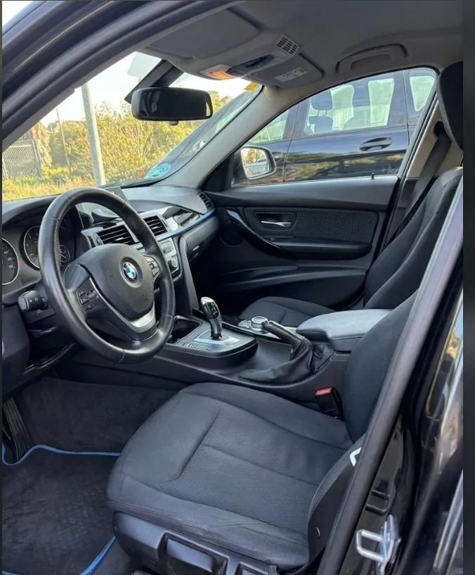 BMW 318d Auto 2