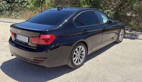 BMW 318d Auto 5